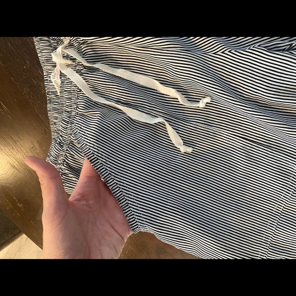 Pants - Picture 3 of 5